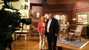 Shelton poses with host Arthlene Rippy after taping a about his book for CTN's "Homekeepers."
